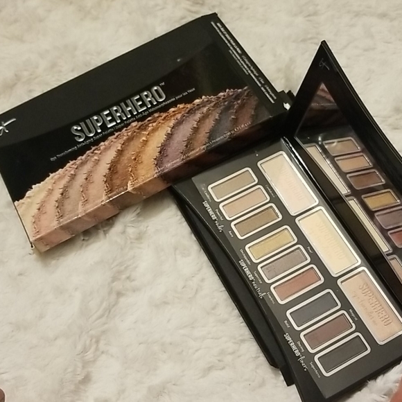 it cosmetics Other - New! IT cosmetics superhero palette it cosmetics Other - New! IT cosmetics superhero palette